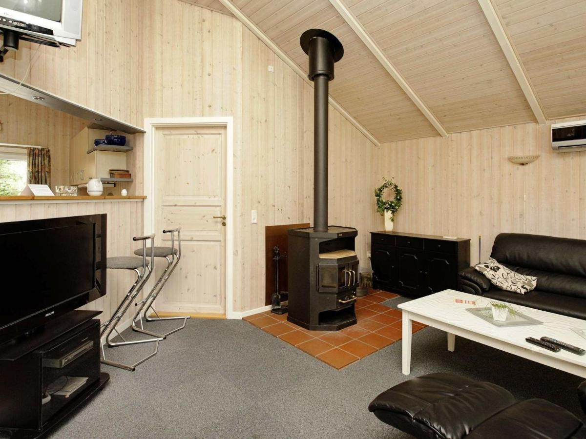 6 Person Holiday Home In Ansager Exteriér fotografie