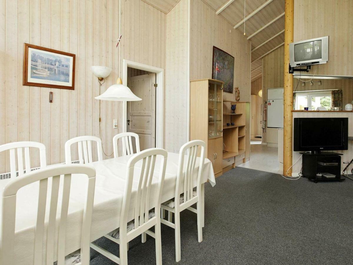 6 Person Holiday Home In Ansager Exteriér fotografie